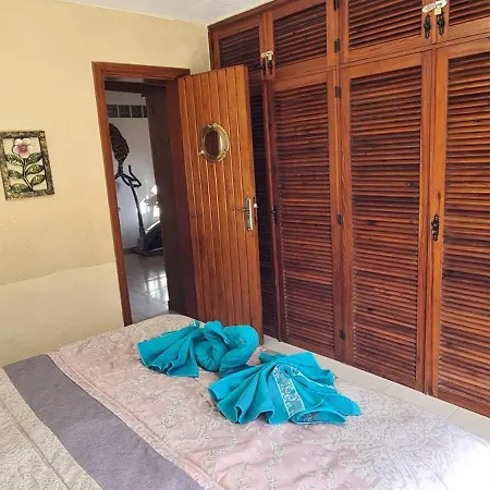Caleta House