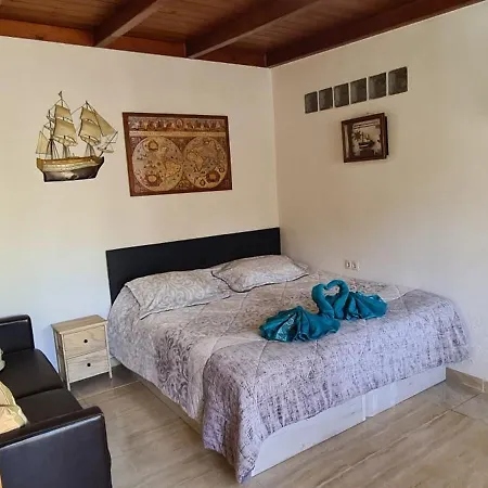 Caleta House